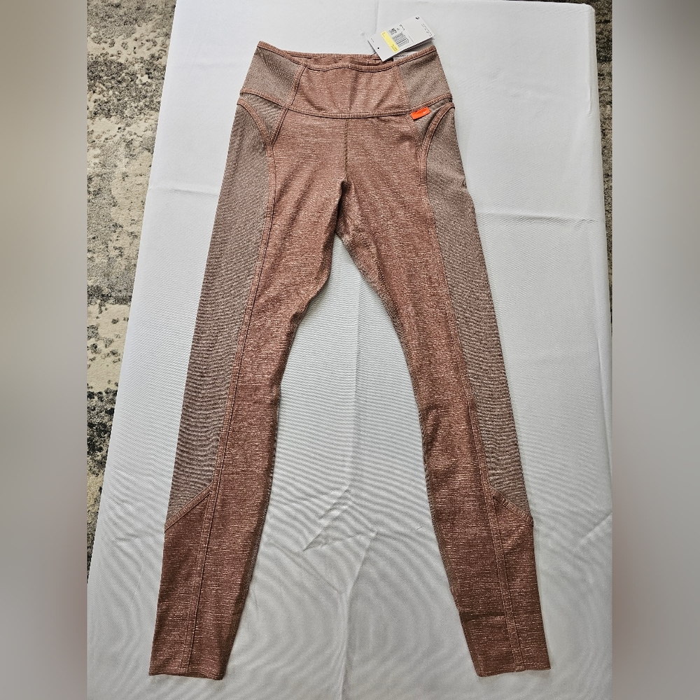 NIKE DRI-FIT size small Leggings
